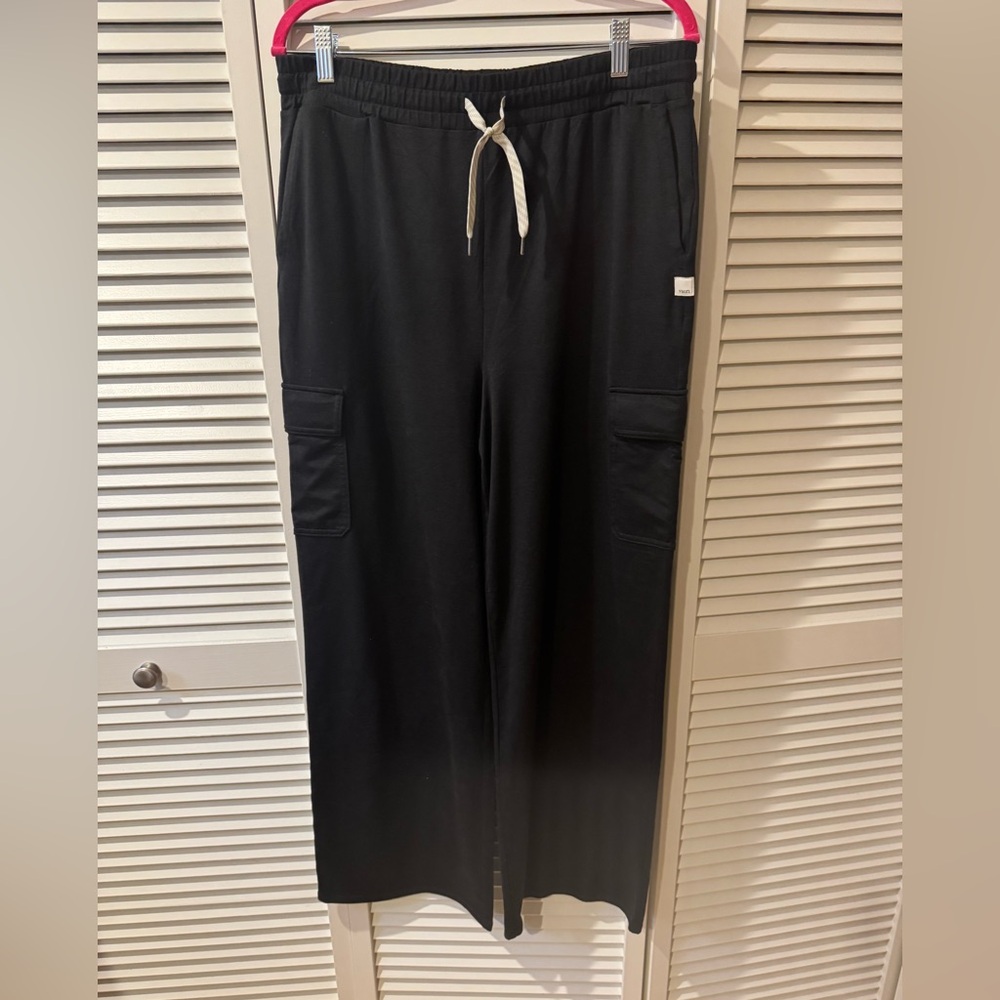Vuori Halo Heather Black Wide Leg Cargo Pants with Contrast Drawstrings